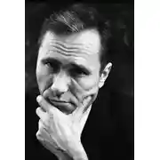 Постер книги Жена мужа в Париж провожала